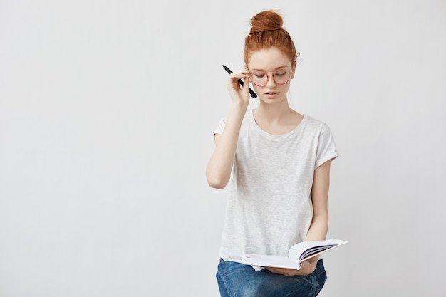 Rewriting Academic Research into a Popular Article